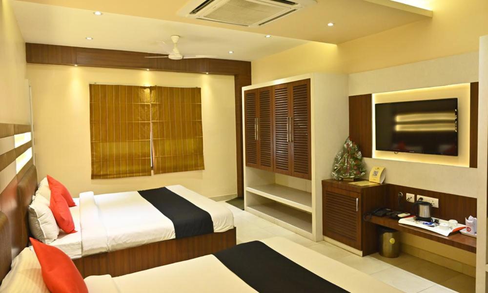 Hotel Royal Cottage Kanpur Eksteriør billede