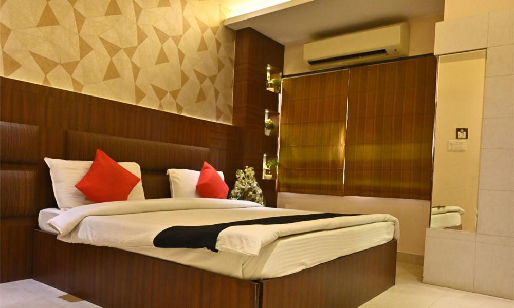 Hotel Royal Cottage Kanpur Eksteriør billede