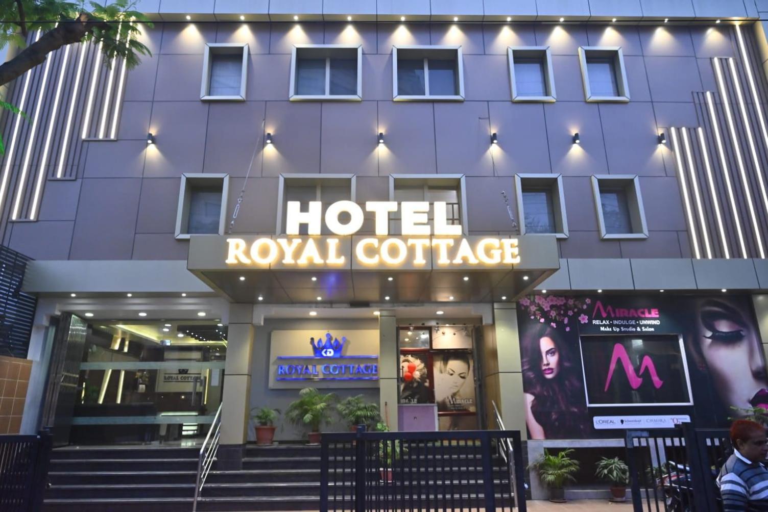 Hotel Royal Cottage Kanpur Eksteriør billede